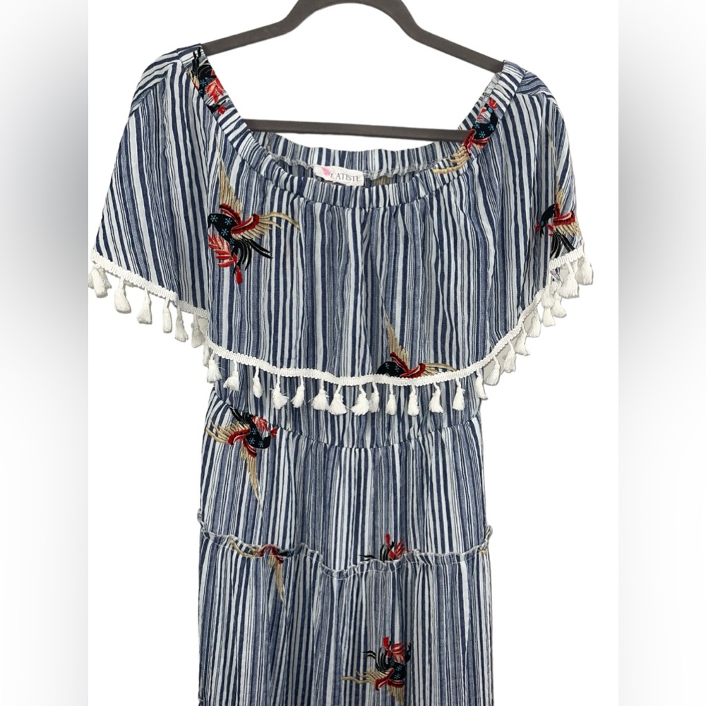 L’ATISTE by AMY Blue & White Off Shoulder tier Maxi Dress with fringe Tassles - Picture 14 of 17